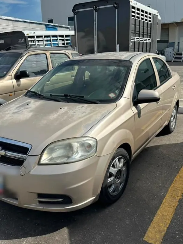 Chevrolet Aveo dorado: antes y después antes, en Monster Garage Vzla