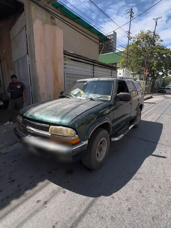 Chevrolet Blazer verde: antes y después antes, en Monster Garage Vzla