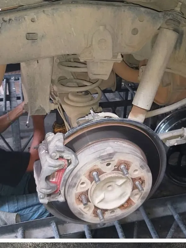 Estética de chasis 11 trabajos: trabajo 6 antes, en Monster Garage Vzla