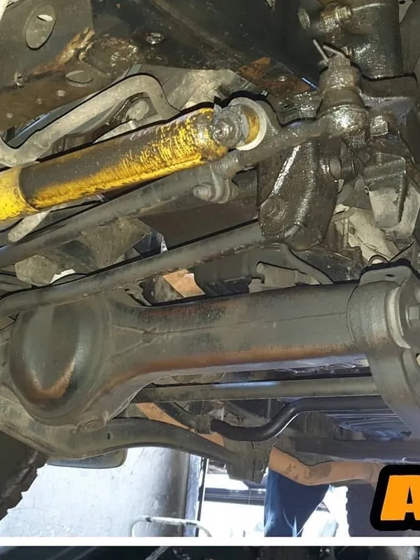 Estética de chasis 11 trabajos: trabajo 7 antes, en Monster Garage Vzla
