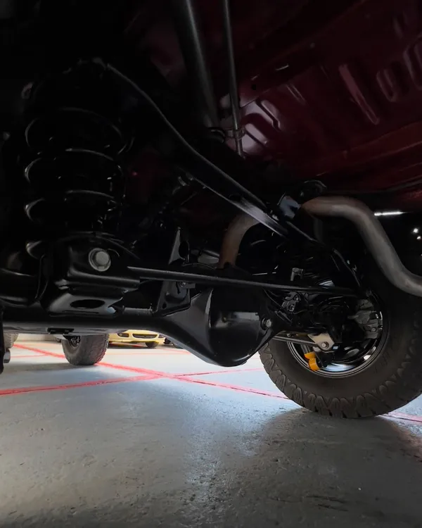 Estética de chasis 11 trabajos: chasis · toyota 4runner después, en Monster Garage Vzla, Valencia