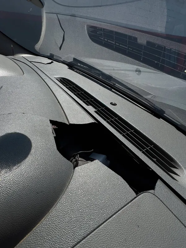 Restauración de tableros partidos 2 trabajos: chevrolet silverado · otro ángulo antes, en Monster Garage Vzla