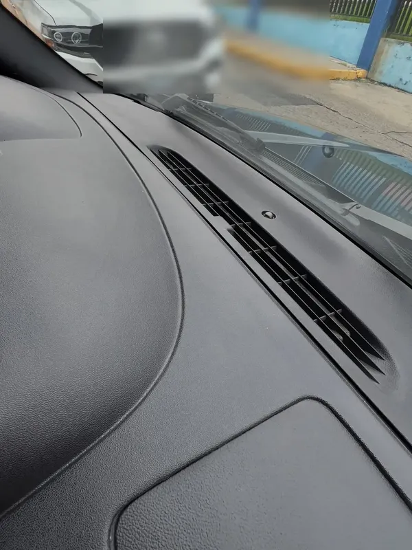 Restauración de tableros partidos 2 trabajos: chevrolet silverado · otro ángulo después, en Monster Garage Vzla, Valencia